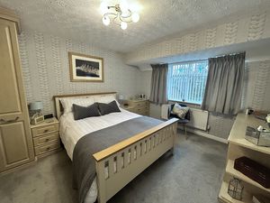 Photo 17- click for photo gallery